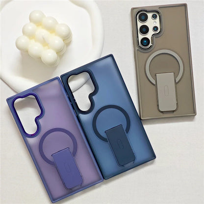 Magnetische Rüstungshülle mit Standfuß für die Galaxy S25-Serie