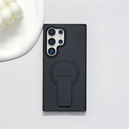 Magnetische Rüstungshülle mit Standfuß für die Galaxy S25-Serie